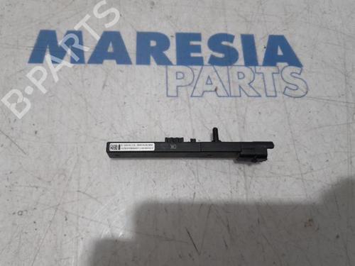 electronic-module-peugeot-expert-van-v_-2016-31433937 main image