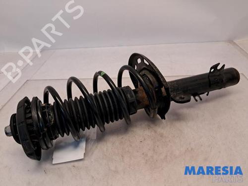 Used Right front shock absorber Right front shock absorber OPEL CROSSLAND X / CROSSLAND (P17, P2QO) 1.2 (83 hp) 31484860 31484860