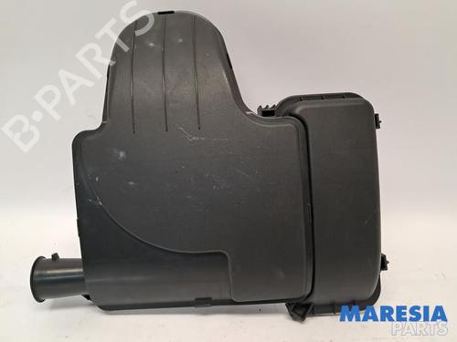 Used Air filter box PEUGEOT 107 (PM_, PN_) 1.0 (68 hp) 31504581