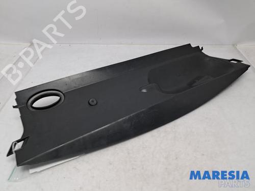 Used Pipe RENAULT MEGANE III Grandtour (KZ0/1) 1.2 TCe (KZ2B, KZ11) (116 hp) 31448243