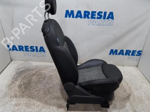 Right front seat FIAT 500 (312_) 1.2 (312AXA1A) | BP31386939C16