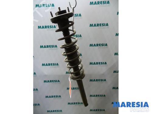 Used Right rear shock absorber Right rear shock absorber RENAULT TWINGO I (C06_) 1.2 (C063, C064) (55 hp) 31465096 31465096