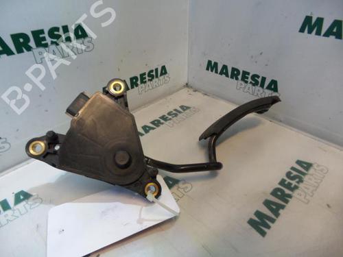 Used Electronic module RENAULT MODUS / GRAND MODUS (F/JP0_) 1.5 dCi (FP0G, JP0G) (68 hp) 31517721