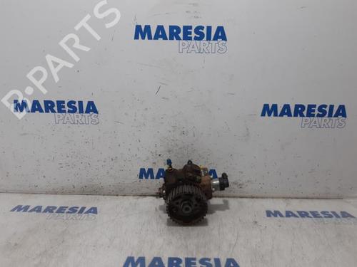 Used Fuel pump CITROËN BERLINGO MULTISPACE (B9) 1.6 HDi 75 16V (75 hp) 31445869