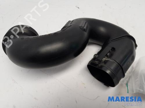 Used Pipe OPEL VIVARO B Van (X82) 1.6 CDTI (05) (95 hp) 31498064