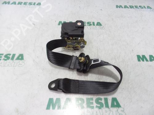 Used Rear left seatbelt FIAT STILO (192_) 1.6 16V (192_XB1A) (103 hp) 31395915