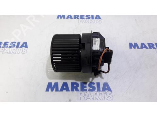 Used Heater blower motor RENAULT CLIO IV Grandtour (KH_) 1.5 dCi 90 (KHN3, KHN4) (90 hp) 31388123
