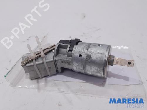 Used Ignition barrel CITROËN C4 Grand Picasso I (UA_) 2.0 i 16V (140 hp) 31389486