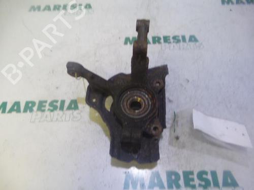 Used Left front steering knuckle FIAT PUNTO (188_) 1.2 60 (188.030, .050, .130, .150, .230, .250) (60 hp) 31444955