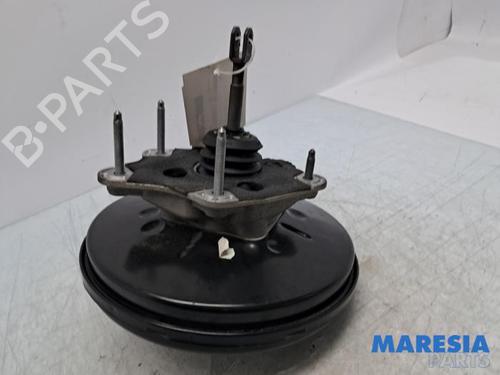 Used Servo brake RENAULT CAPTUR I (J5_, H5_) 1.2 TCe 120 (120 hp) 33054881