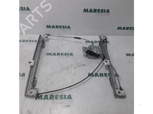 rudehejsemekanisme-hjre-foran-renault-kangoo-express-fw01_-2008-31489228 main image