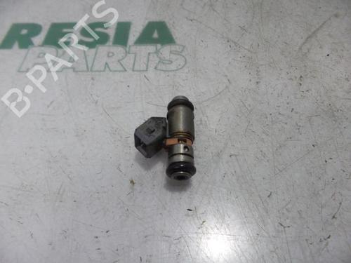 injector-renault-clio-ii-bb_-cb_-1998-1999-2000-2001-2002-2003-2004-2005-2006-2007-2008-2009-2010-2011-2012-2013-2014-2015-2016-31419265 main image