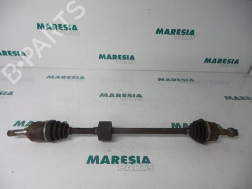 right-front-driveshaft-fiat-punto-188_-1999-2000-2001-2002-2003-2004-2005-2006-2007-2008-2009-2010-2011-2012-31396325 main image