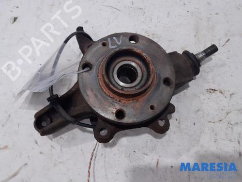 Used Left front steering knuckle CITROËN C4 Grand Picasso I (UA_) 2.0 i 16V (140 hp) 31423946