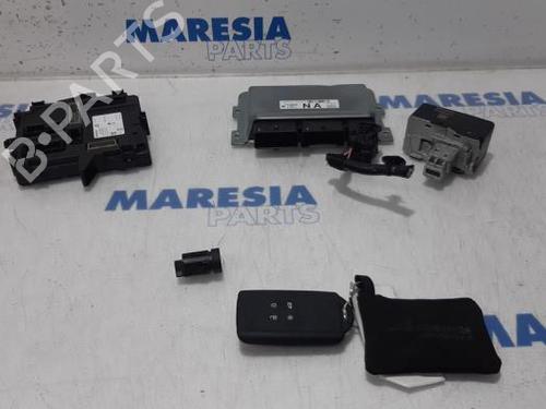 Used Engine control unit (ECU) RENAULT CLIO V (B7_) 1.0 TCe 100 (B7MT) (101 hp) 31464133