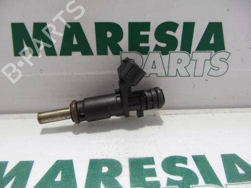 Used Injector PEUGEOT 308 I (4A_, 4C_) 1.4 16V (95 hp) 31484788