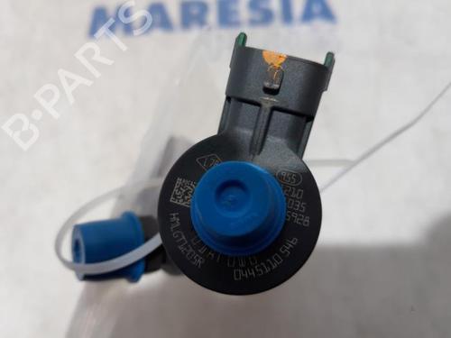 Injector RENAULT TRAFIC III Van (FG_) 1.6 dCi 95 (FGMJ, FGMR) | BP31530397M100 - Image 3