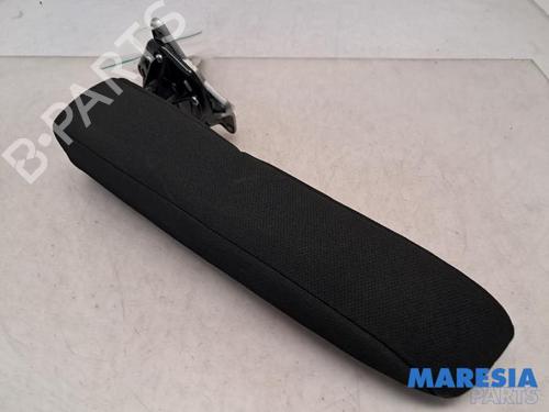 Armrest / Center console CITROËN C4 Grand Picasso II (DA_, DE_) 1.2 THP 130 | BP31816696I20