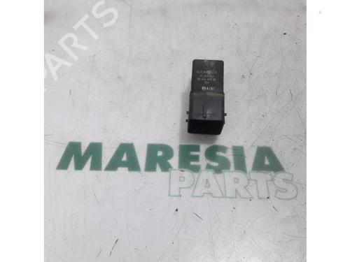 electronic-sensor-peugeot-607-9d-9u-2000-31493640 main image