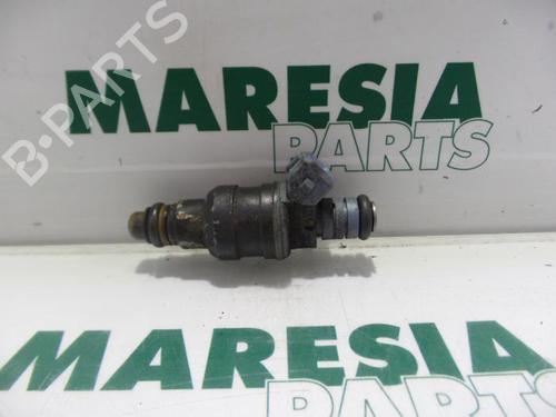 Used Injector PEUGEOT 106 II (1A_, 1C_) 1.6 i (89 hp) 31485753
