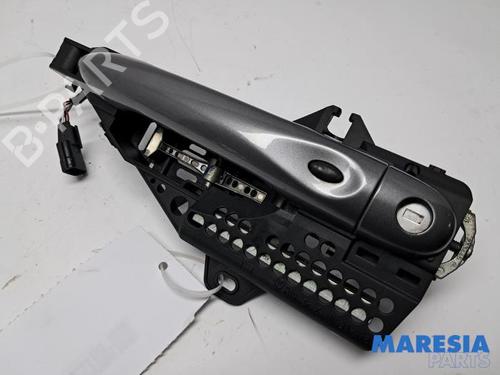 Used Front left exterior door handle RENAULT CAPTUR I (J5_, H5_) 1.5 dCi 90 (J5N4, J5M5, J5MW, J5M6, J5AL, J5AJ) (90 hp) 31387515