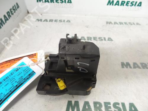 electronic-module-renault-scenic-i-mpv-ja01_-fa0_-1999-2000-2001-2002-2003-2004-2005-2006-2007-2008-2009-2010-31424733 main image