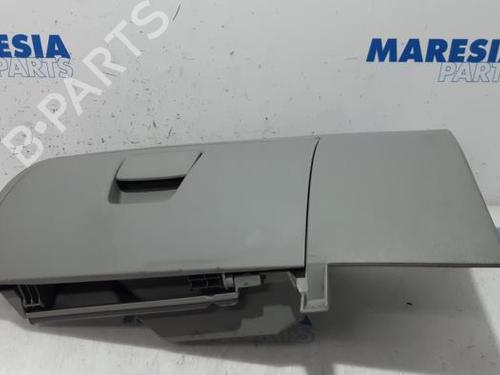 Guantera PEUGEOT BOXER Van 3.0 HDi 160 (156 hp) 31503303