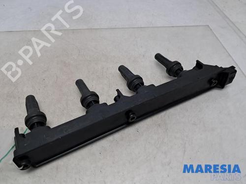 Used Ignition coil CITROËN C5 III Break (RW_) 2.0 i 16V (RWRFJC, RWRFJF) (140 hp) 31474297