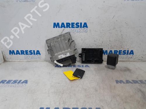 Used Engine control unit (ECU) RENAULT CAPTUR I (J5_, H5_) 1.2 TCe 120 (118 hp) 31512351