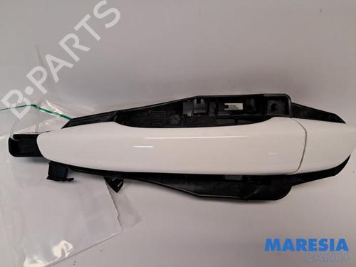 Used Rear left exterior door handle OPEL CORSA F (P2JO) 1.2 (68) (131 hp) 31505403