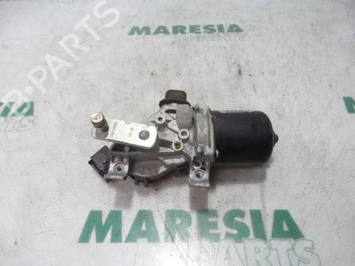 Used Front wiper motor RENAULT MEGANE III Coupe (DZ0/1_) 1.6 16V (DZ0U, DZ1B, DZ1H) (110 hp) 31484595