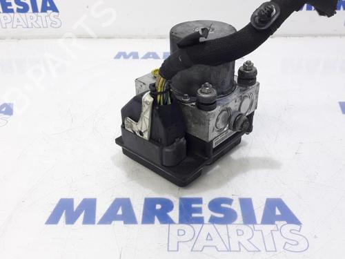 ABS pump CITROËN C5 III Break (RW_) 2.0 i 16V (RWRFJC, RWRFJF) | BP31535017M43