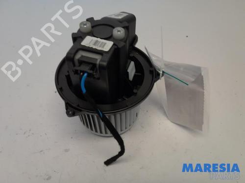 Used Heater blower motor FIAT PANDA (312_, 319_) 1.0 Mild Hybrid (312.PYD1B) (69 hp) 31391592