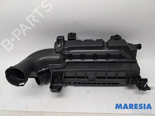 Used Air filter box Air filter box OPEL CORSA F (P2JO) 1.2 (68) (101 hp) 40157832 40157832