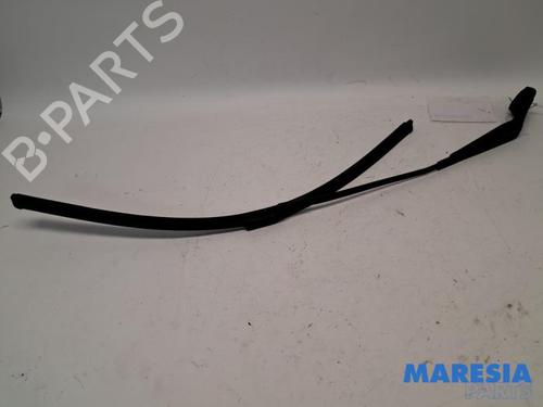 front-windshield-wiper-arm-citroen-c4-grand-picasso-ii-da_-de_-2013-31435132 main image
