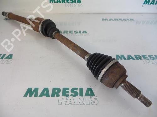 Right front driveshaft RENAULT SCÉNIC II (JM0/1_) 1.9 dCi (JM0G, JM12, JM1G, JM2C) | BP31476540M39