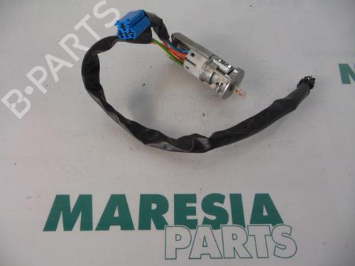 Used Ignition barrel PEUGEOT 206 Hatchback (2A/C) 1.4 i (75 hp) 31497436