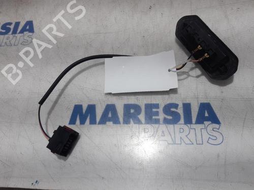 Switch CITROËN JUMPER II Van 2.2 BlueHDi 140 | BP31517973I30