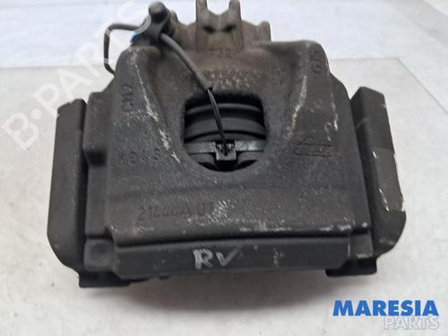 Used Right front brake caliper CITROËN C5 III (RD_) 2.0 16V (RDRFJC, RDRFJF) (140 hp) 31394218