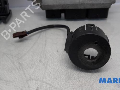 Engine control unit (ECU) PEUGEOT 208 I (CA_, CC_) 1.2 VTI 82 | BP31475944M57 