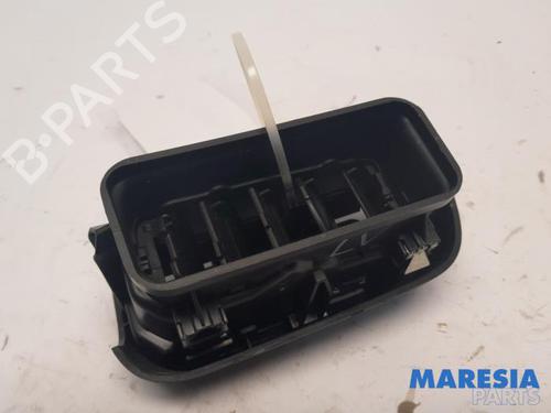 Used Air vent PEUGEOT PARTNER Box Body/MPV (K9) 1.5 BlueHDi 100 (102 hp) 31453399