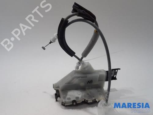 Used Electronic module Electronic module PEUGEOT 2008 II (UD_, US_, UY_, UJ_, UR_, UC_) e-2008 (UKZKXZ) (136 hp) 31511777 31511777