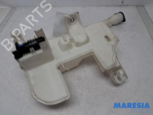 Used Windscreen washer tank CITROËN C5 III (RD_) 2.0 16V (RDRFJC, RDRFJF) (140 hp) 31453787