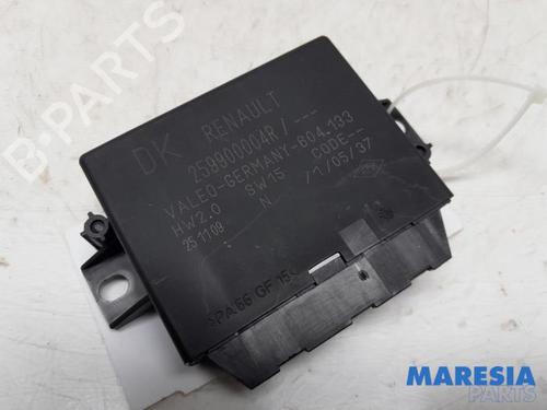Used Electronic module RENAULT GRAND SCÉNIC III (JZ0/1_) 1.4 16V (JZ0F) (131 hp) 31510358