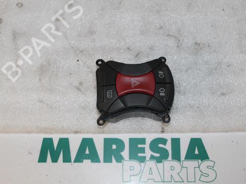 Used Switch FIAT DOBLO MPV (119_, 223_) 1.9 D Multijet (120 hp) 31534851