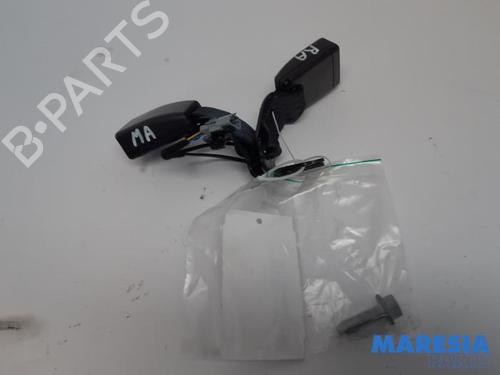 Engate do cinto RENAULT ZOE (BFM_) ZOE (92 hp) 31533609