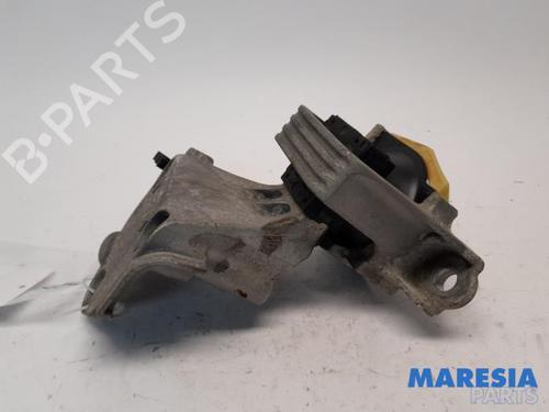 Used Gearbox mount Gearbox mount RENAULT MEGANE III Coupe (DZ0/1_) 2.0 TCe (DZ0K) (180 hp) 31492946 31492946