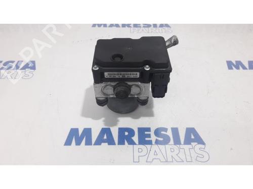 Used ABS pump FIAT PANDA (169_) 1.2 (169.AXB11, 169.AXB1A) (60 hp) 31400827