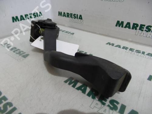 electronic-module-citroen-c3-i-fc_-fn_-2002-2003-2004-2005-2006-2007-2008-2009-2010-2011-2012-2013-31407280 main image