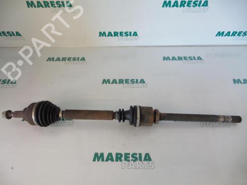 Used Right front driveshaft RENAULT LAGUNA II Grandtour (KG0/1_) 1.9 dCi (KG0G) (120 hp) 31387960